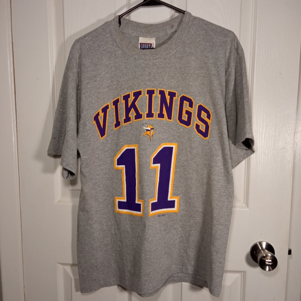 Vintage Minnesota Vikings T Shirt